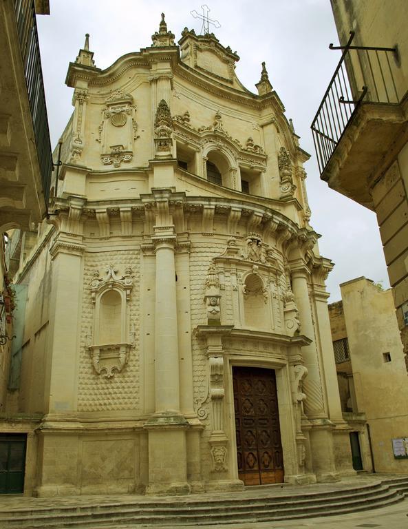 A Class Lecce Exteriör bild